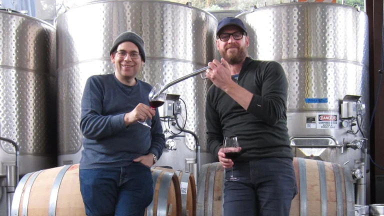 Brooklyn West Winery, a dog-friendly restaurant in Oakland, California