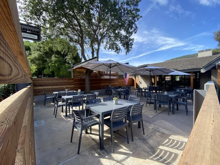 Boekenoogen Vineyards and