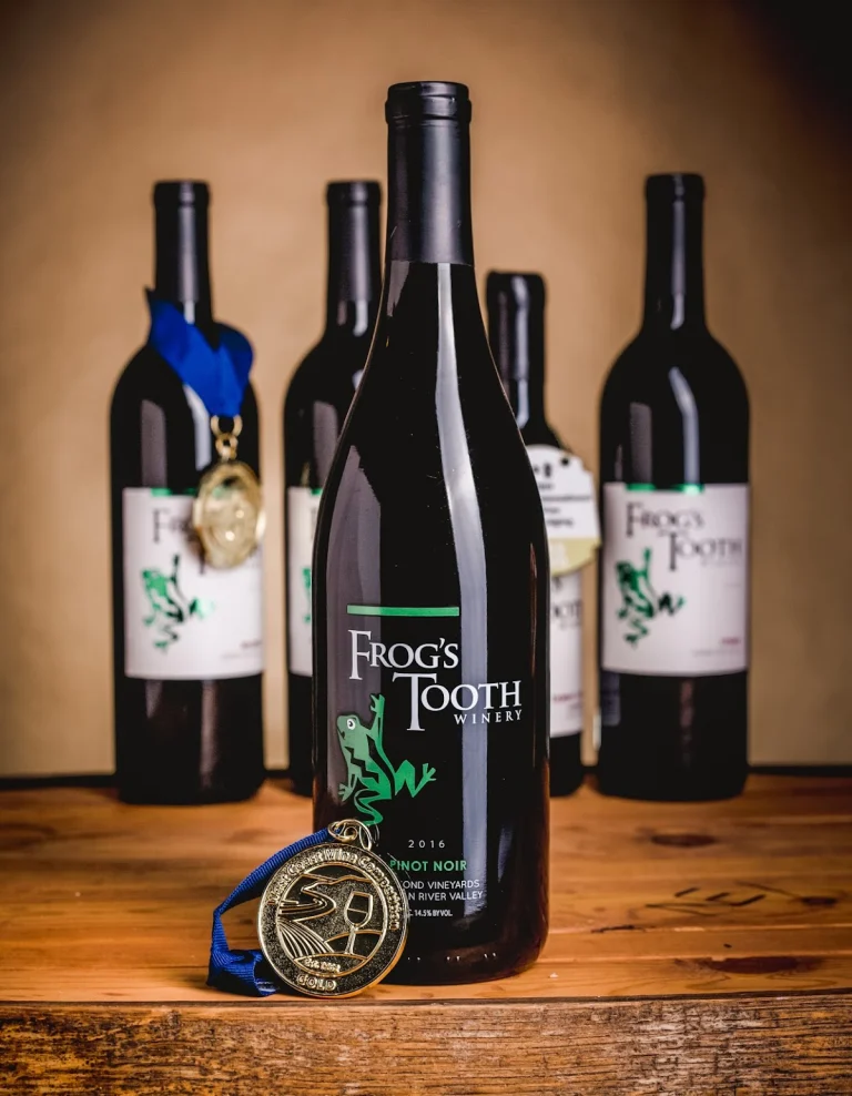 Frog's Tooth Vineyard, a dog-friendly winery in Murphys, California