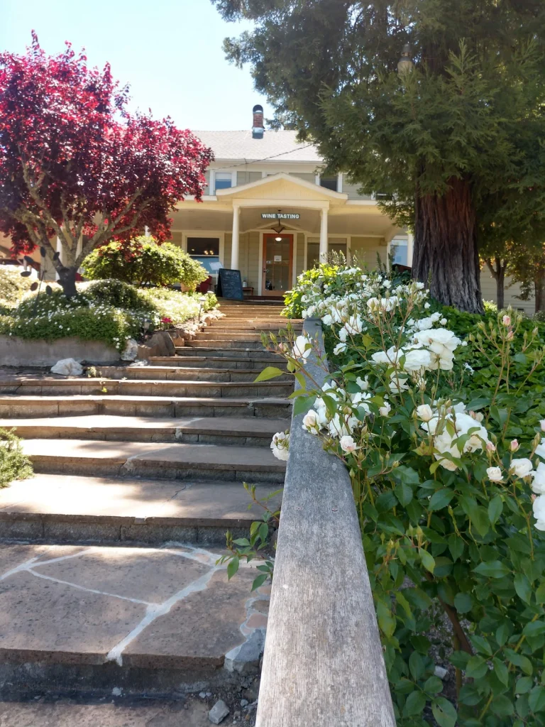 Jaxon Keys Winery & Distillery, Hopland