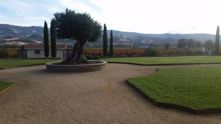 Jeriko Estate, Hopland