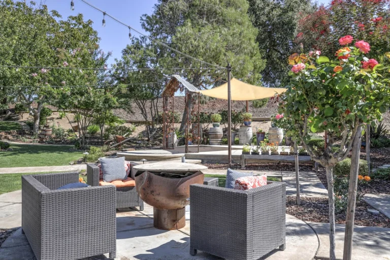 Miner's Leap Winery, Clarksburg