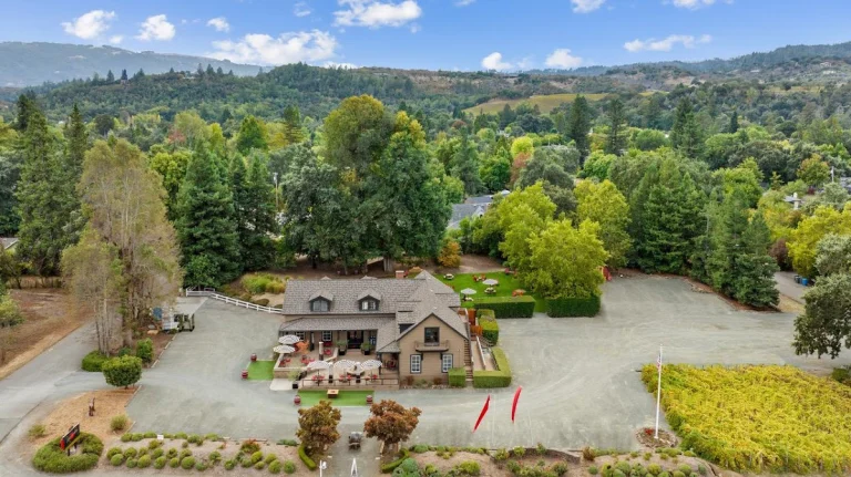 Muscardini Cellars, Kenwood