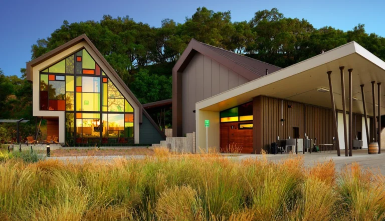 Shale Oak Winery, a dog-friendly winery in Paso Robles, California