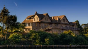 Image from Eight dog‑friendly stays between Mendocino and the Oregon border on DogTrekker