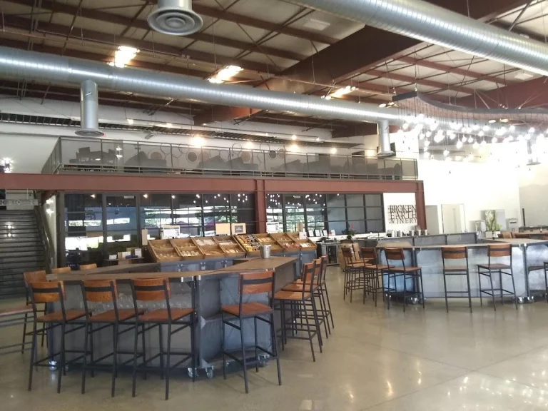 Broken Earth Winery, a dog-friendly winery in Paso Robles, California