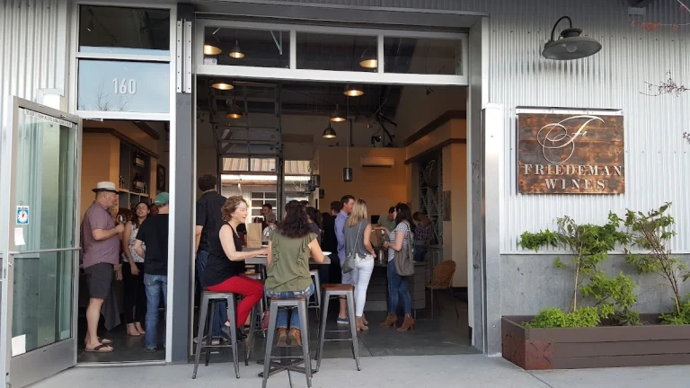 Friedeman Wines, a dog-friendly restaurant in Sebastopol, California