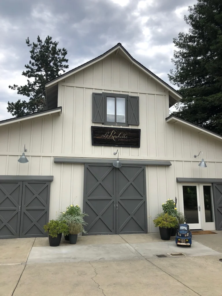 La Rochelle Winery, a dog-friendly winery in Livermore, California