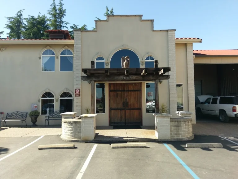 Morgan Hill Cellars, a dog-friendly winery in Morgan Hill, California