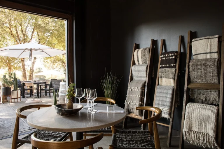 Reeve Wines, a dog-friendly winery in Healdsburg, California